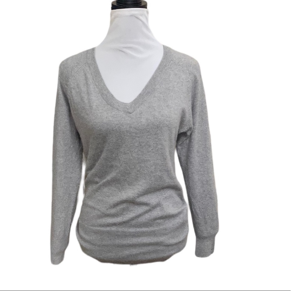 Talula pullover v neck grey cashmere blend light Academia sweater size XXSmall